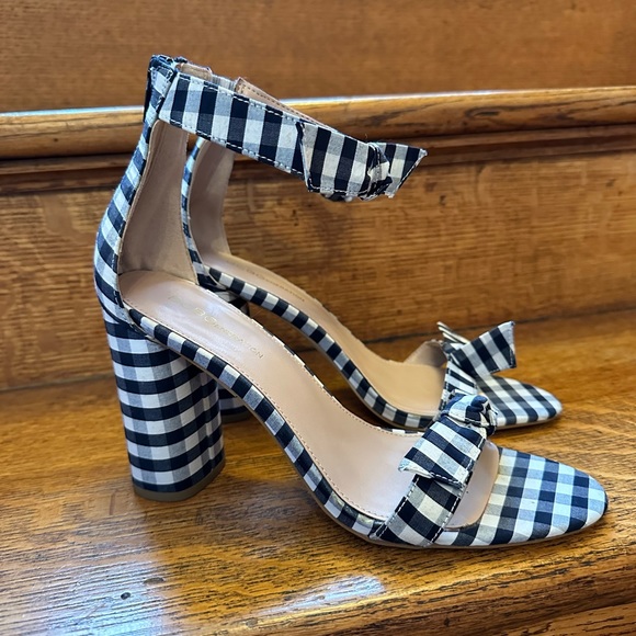 BCBG Faedra 8.5 Navy White Gingham Check Shoes Heels Sandals WORN ONCE! - Picture 1 of 10